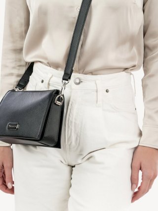 Tamaris Umhängetasche - Schwarz Tamaris Umhängetasche - Schwarz