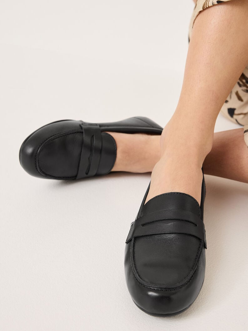 Tamaris Ledermoccassin - Schwarz