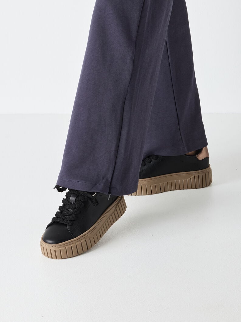 Tamaris Ledersneaker - Schwarz