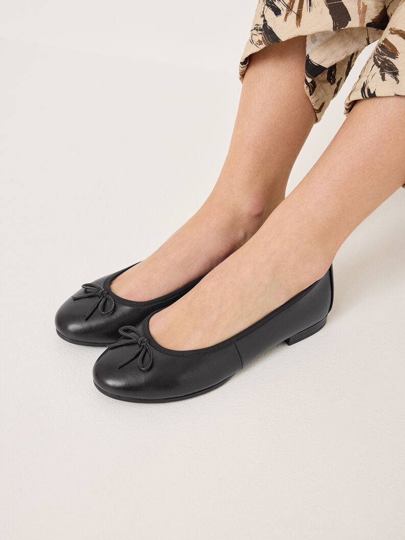 Tamaris Lederballerina - Schwarz