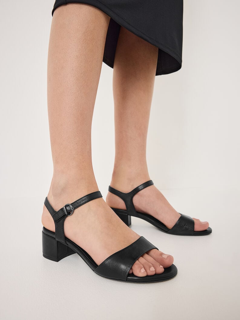 Tamaris Ledersandalette - Schwarz